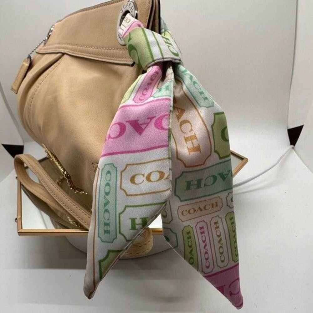 Coach Tan Kyra Leather wristlet with Pink & Green Scarf and Removable strap - Picture 4 of 8